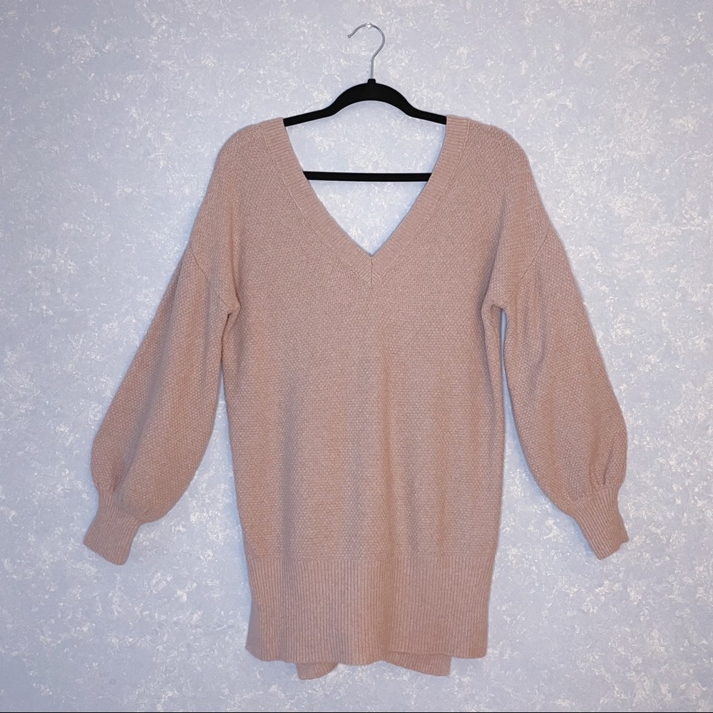NWOT Light Pink Tunic Sweater